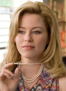Elizabeth Banks tiene un hijo con una madre de alquiler