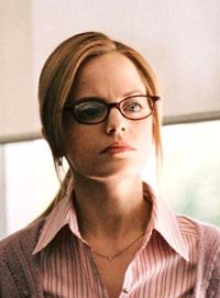 Mena Suvari en una comedia romántica