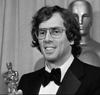 Adiós a Joseph Brooks, autor de la canción "You Light Up My Life"