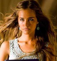 El "Loft" de Isabel Lucas