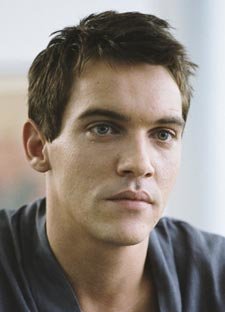 Jonathan Rhys Meyers, hospitalizado por sobredosis