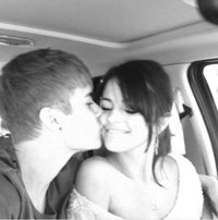 Selena Gomez pasó su cumpleaños con Justin Bieber