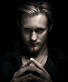 Alexander Skarsgård: de vampiro a terrorista