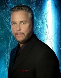 El abuelo William Petersen, padre de gemelos