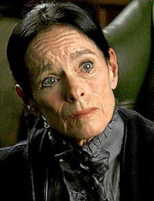 Geraldine Chaplin compara a Almodóvar con su papá