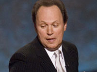 Billy Crystal será finalmente el presentador de los Oscar