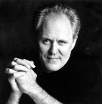 John Lithgow en el mundillo de la política