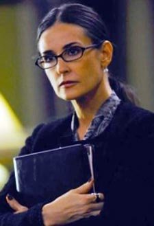 Demi Moore conserva el apellido Kutcher