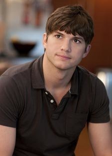 Ashton Kutcher estará en la Luna