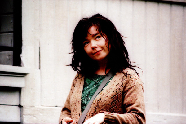 Lucrecia Martel hará un espectáculo musical con Björk