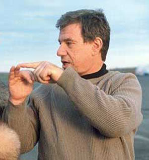 John McTiernan ingresa en una cárcel que no es de cristal