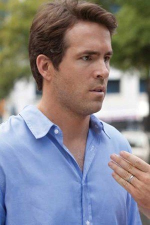 Ryan Reynolds y Tarsem Singh negocian para "Selfless", con guión de los hermanos Pastor