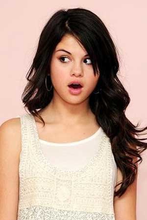 Selena Gomez se une a la ópera prima como realizador de William H. Macy