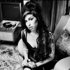 Un documental reconstruirá la vida y la carrera de Amy Winehouse
