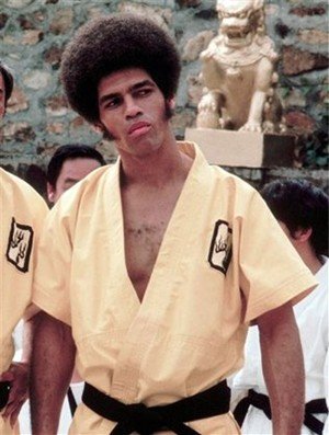 Jim Kelly, maestro afroamericano de artes marciales Jim Kelly, maestro afroamericano de artes marciales