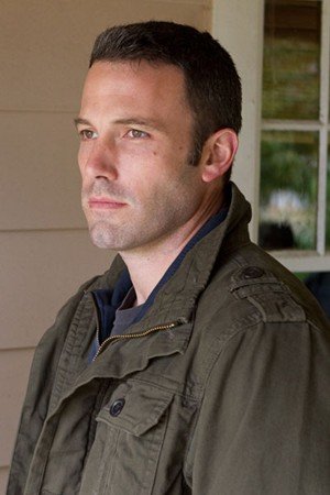 Ben Affleck dirigirá el piloto de la serie " The Middle Man"