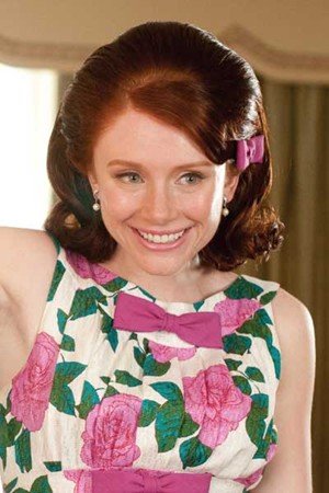 Bryce Dallas Howard se rodeará de dinosaurios en la nueva "Jurassic Park"