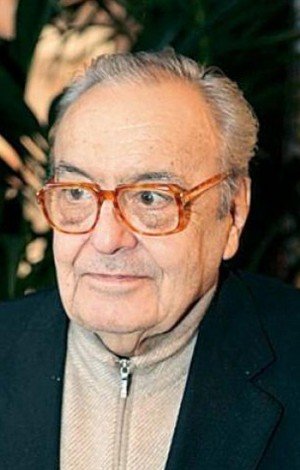 Luciano Vincenzoni, guionista de "El bueno, el feo y el malo" Luciano Vincenzoni, guionista de "El bueno, el feo y el malo"