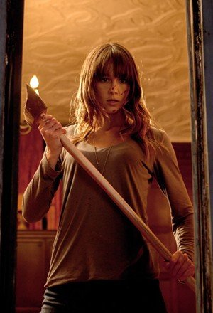 “Tú eres el siguiente”, metaterror a lo "Scream" con heroína que da más miedo que los psicópatas