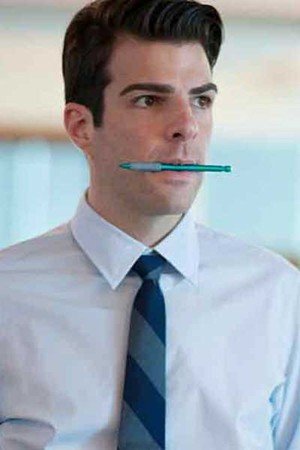 Zachary Quinto y la chica que inventó los besos