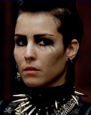 Seis hermanas para Noomi Rapace