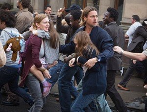 Juan Antonio Bayona dirigirá a Brad Pitt en la secuela de "Guerra Mundial Z"