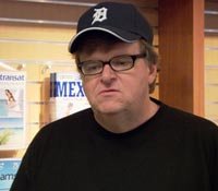 ¿Algún político se suma al carro de Michael Moore?