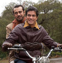 Cruce de navajas por un poeta
