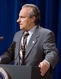 Nixon fascina
