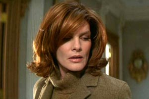 Rene Russo se suma al film sobre el mundo de la moda de Robert De Niro y Anne Hathaway
