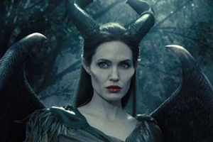 Angelina Jolie sigue en la brecha como actriz, y estará en la segunda entrega de "Maléfica"