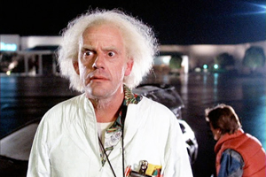Christopher Lloyd, el veterano "Doc", de "Regreso al futuro", viaja a Babilonia