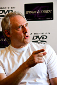 "Data" Brent Spiner hace las delicias de los Trekkies con "Star Trek"