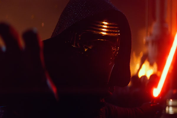 Prohibido llevar espadas láser y máscaras al estreno de "Star Wars: El despertar de la fuerza”