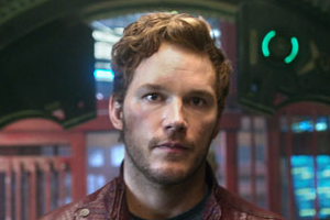 Chris Pratt, “the real McCoy”, guardián del ron de contrabando