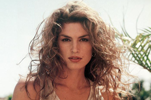 Cindy Crawford produce una serie sobre las supermodelos de los 80