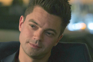Dominic Cooper, a la caza del terrorista y de nuevo padre de "Iron Man"