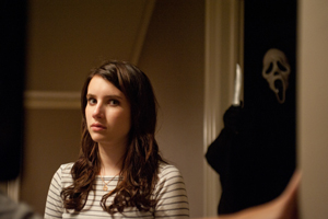 Emma Roberts y Jamie Lee Curtis, reinas del grito