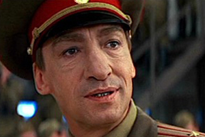 Adiós a Gottfried John, villano contra Bond en "GoldenEye"