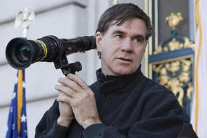 Gus Van Sant se hará cargo del piloto de la nueva serie de la creadora de "Orange is the New Black", para HBO