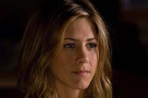 Jennifer Aniston y Jack Huston parten a la Guerra de Irak