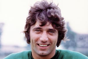 El autor del biopic de Johnny Cash llevará al cine la historia de Joe Namath, el excéntrico futbolista de los abrigos de pieles