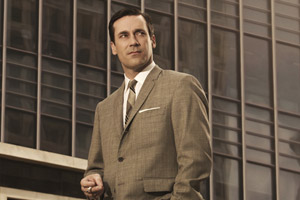 Jon Hamm y Lily James, cuando uno de los "Mad Men" visita "Downton Abbey"