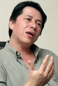 Antonio Dorado debuta como director en Colombia