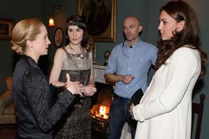 Kate Middleton visita el set de rodaje de "Downton Abbey"