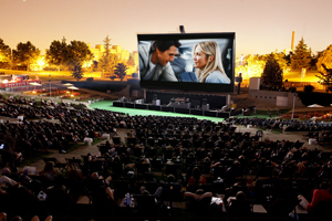 Sevilla tendrá el cine más grande del mundo en julio