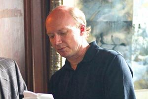 Paul Haggis reclutado para un film futurista del director de "Blancanieves y la leyenda del cazador"