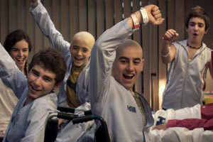 Fox trabaja en la adaptación americana de “Pulseras rojas”