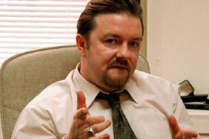Ricky Gervais recupera al protagonista de su serie "The Office"