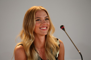 Scarlett Johanssson da a luz a su primera hija